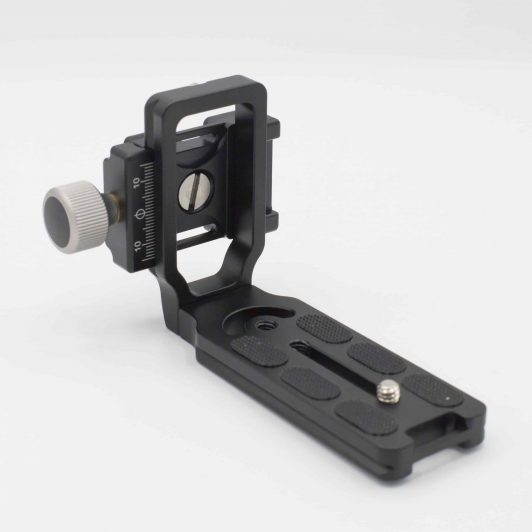 L-bracket with Quick Release Clamp